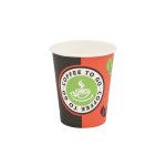 Coffee-to-go Becher aus Hartpapier mit Coffee-to-go-Motiv in Rot, Grün und Schwarz